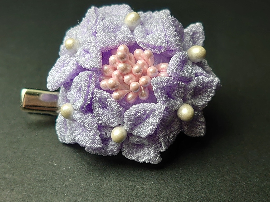 紫陽花のブローチ
