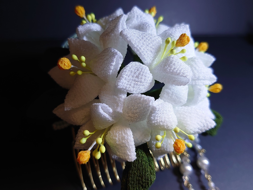 つまみ細工の百合のブーケの髪飾りセット