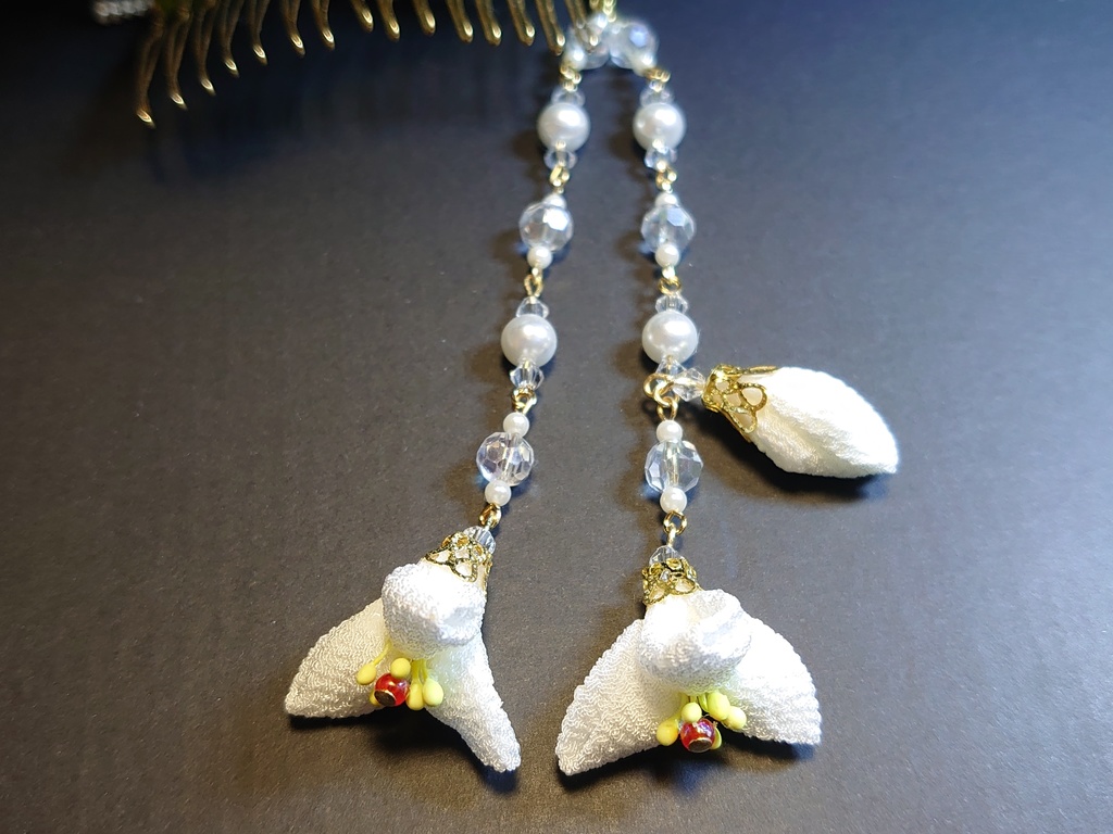 つまみ細工の百合のブーケの髪飾りセット