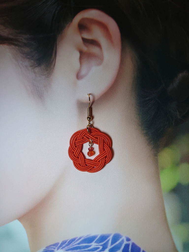 水引の耳飾り(橙)フックピアス、イヤリング、ノンホールピアス
