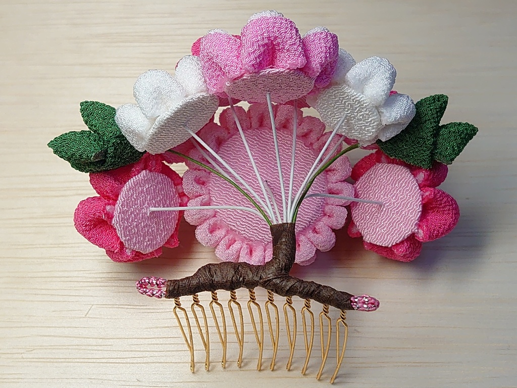 つまみ細工の髪飾り8点セット(ピンク)