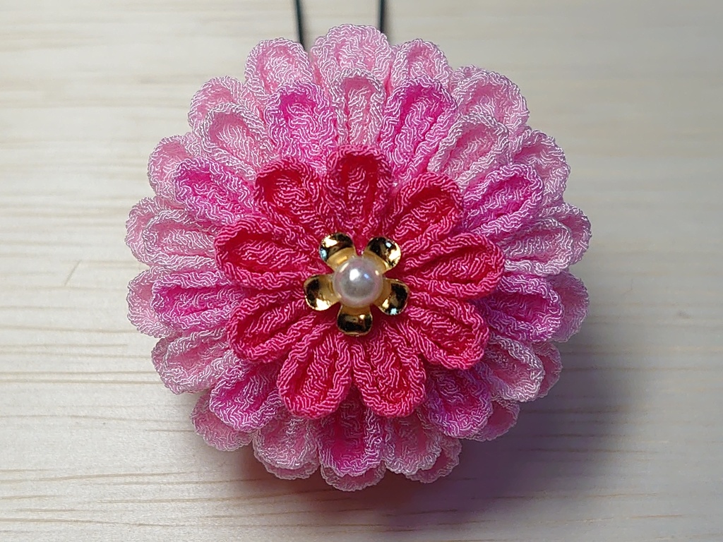 つまみ細工の髪飾り8点セット(ピンク)