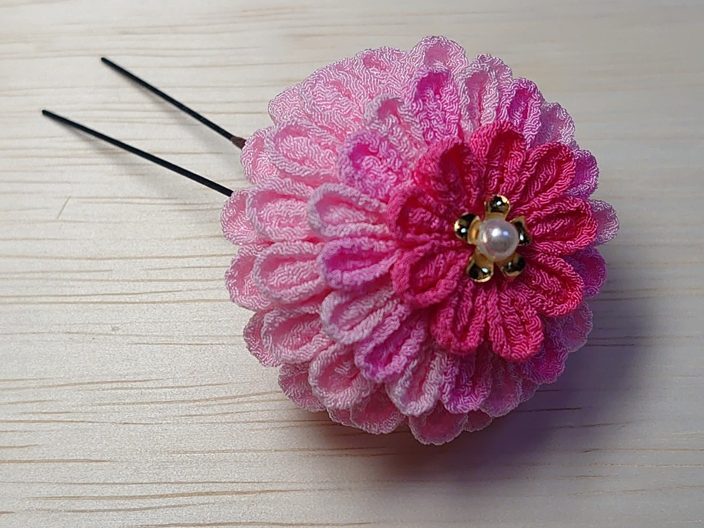 つまみ細工の髪飾り8点セット(ピンク)