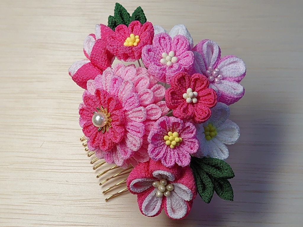 つまみ細工の髪飾り8点セット(ピンク)