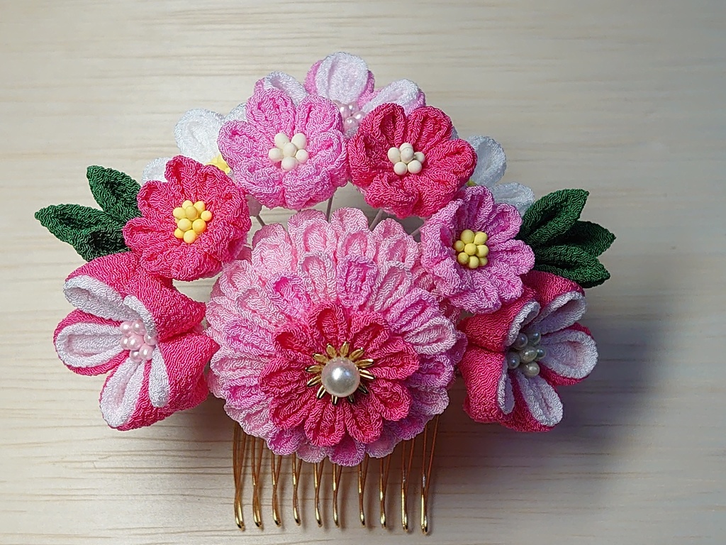 つまみ細工の髪飾り8点セット(ピンク)