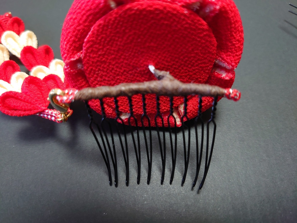 つまみ細工のミニコームとUピンの8点セット