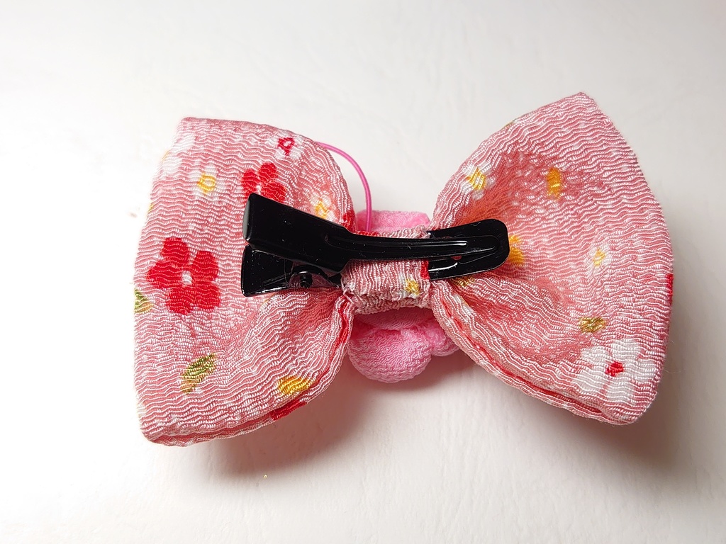 ちりめんりぼんとつまみ細工の髪飾り