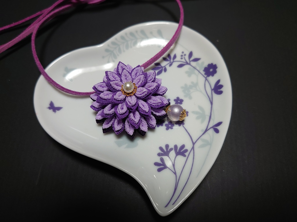 つまみ細工 ダリアのチョーカー