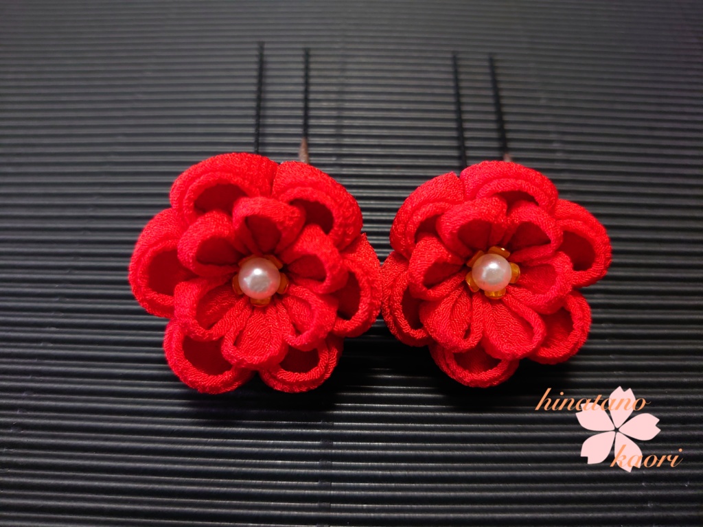 つまみ細工の髪飾り豪華12点セット「赤」