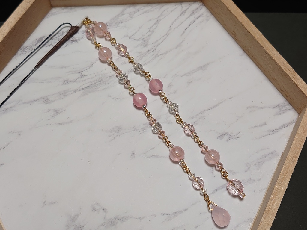 つまみ細工 ピンクグラデーションのお花の髪飾り