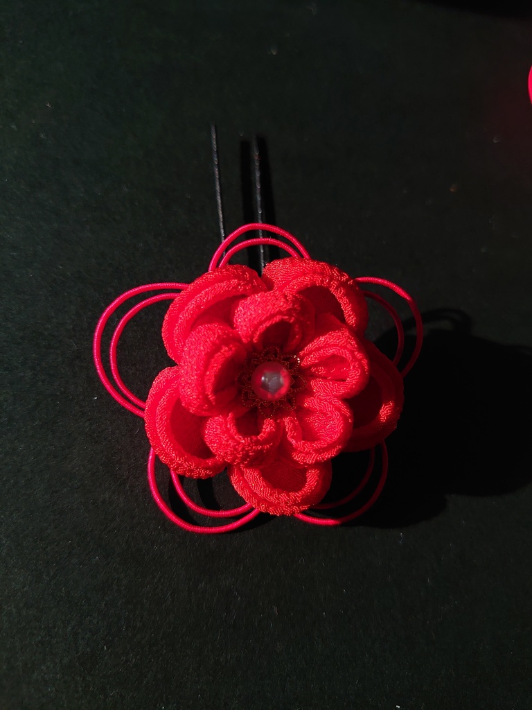 水引とつまみ細工の髪飾り