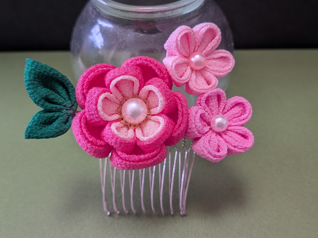 つまみ細工の七五三髪飾り(ピンク)