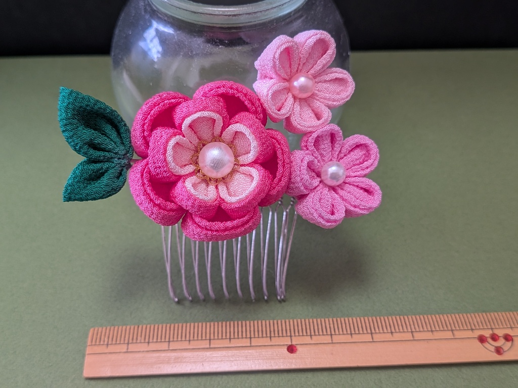 つまみ細工の七五三髪飾り(ピンク)