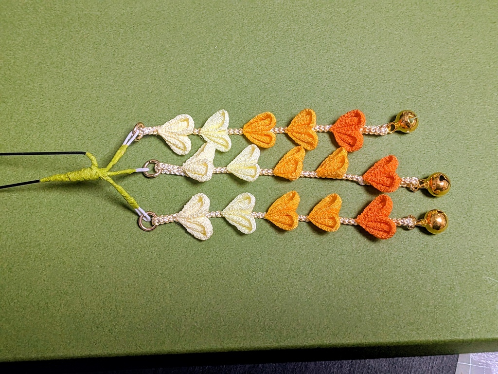 つまみ細工の七五三髪飾り(オレンジ)