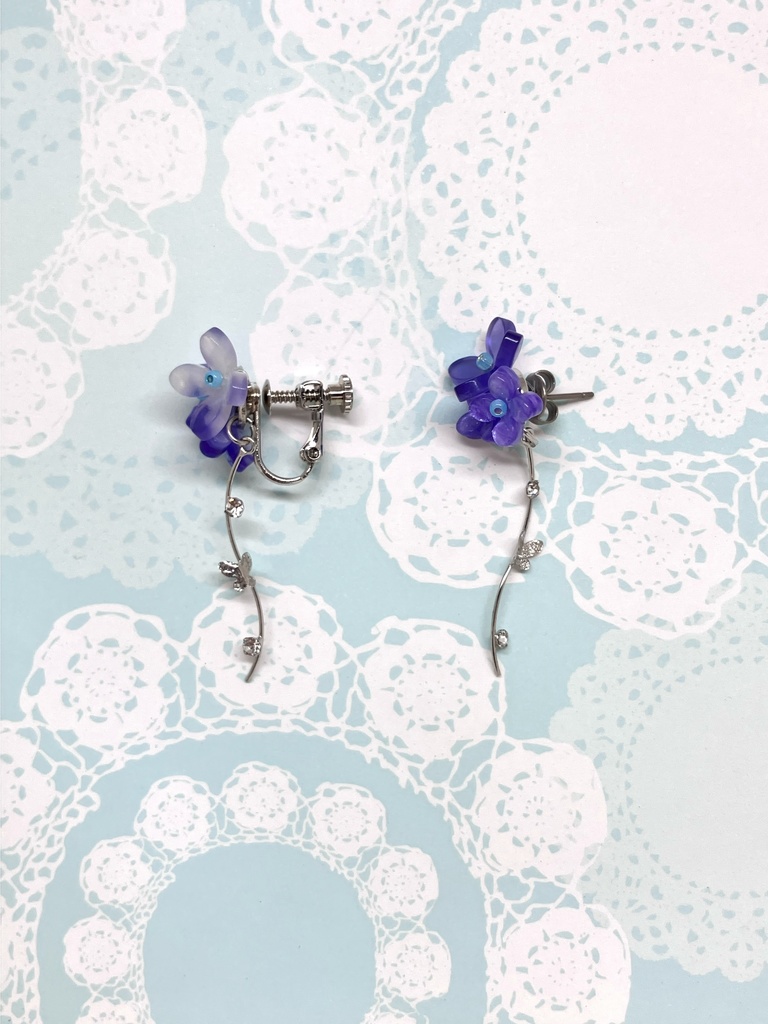 紫陽花カラーのイヤリング・ピアス