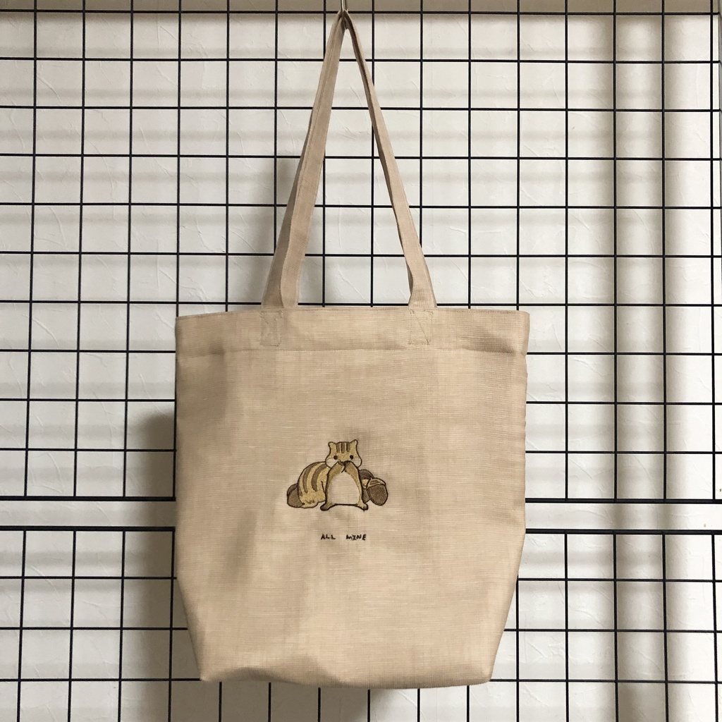 オリジナル刺繍トートバッグ(りす)(12〜1月発送)