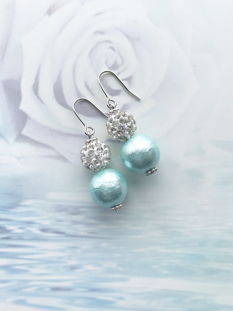地域猫支援 コットンパールピアス アクア×ホワイト