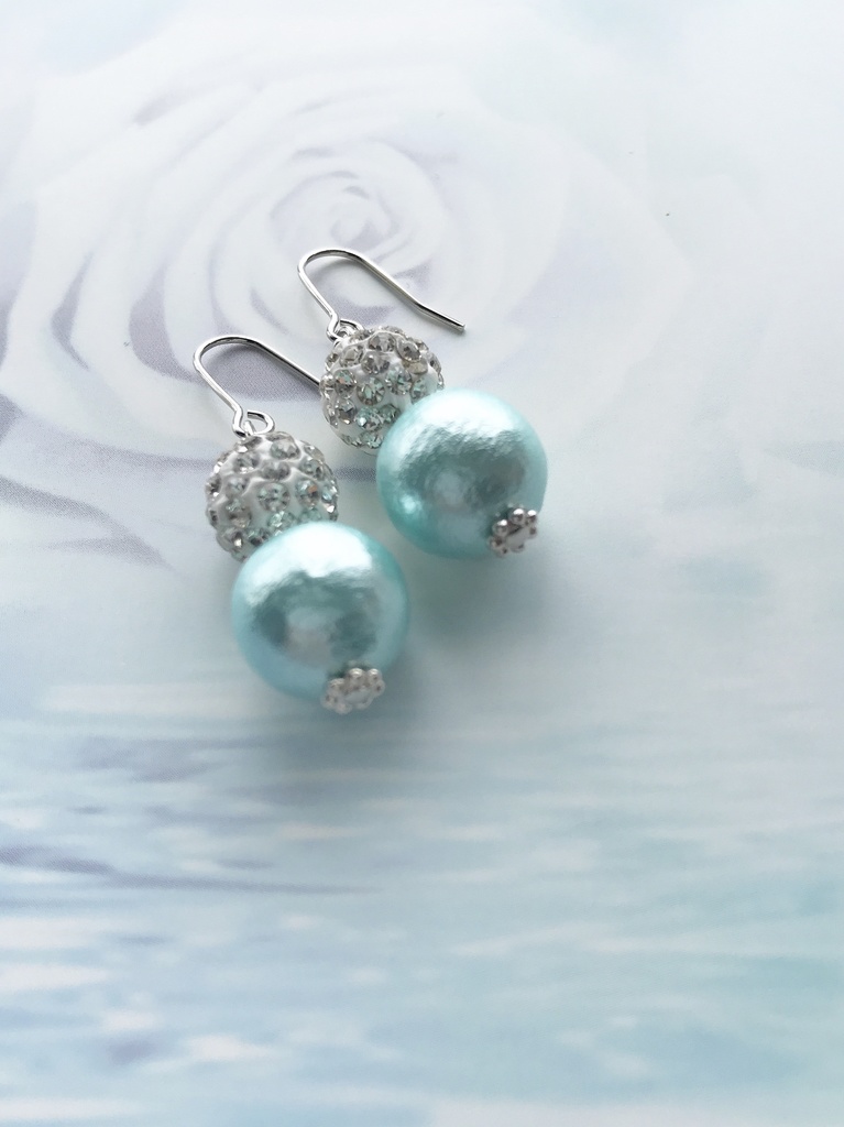 地域猫支援 コットンパールピアス アクア×ホワイト