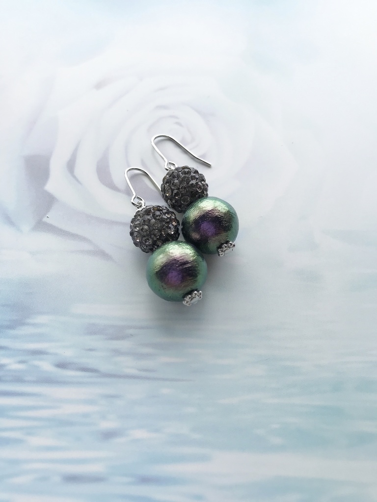 地域猫支援 コットンパールピアス リッチブラック×ブラック