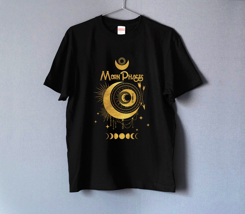 三日月が輝く月の満ち欠け Tシャツ ゴールド BLACK（men&women）