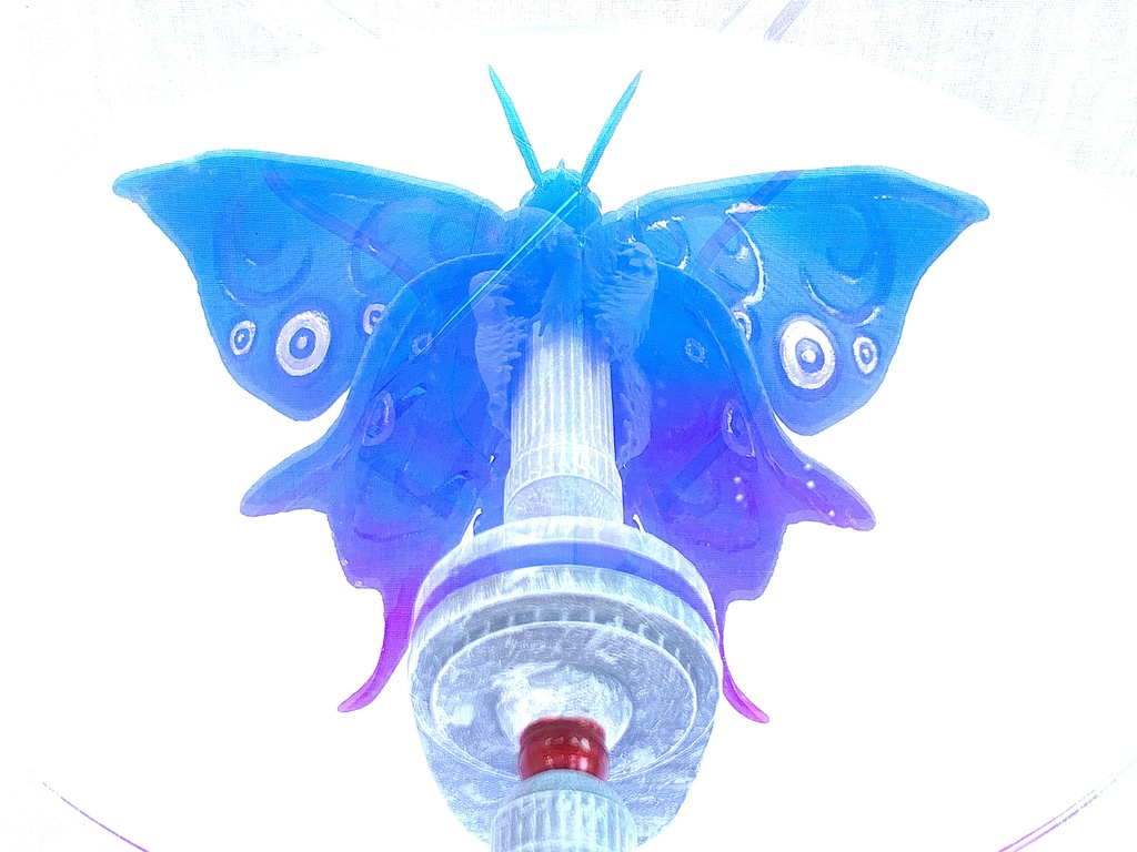 もふもふ蛾の指人形 飛翔ver.