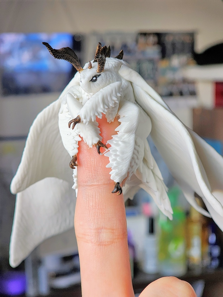 【フィギュア】もふもふ蛾の指人形 Stay/Fly