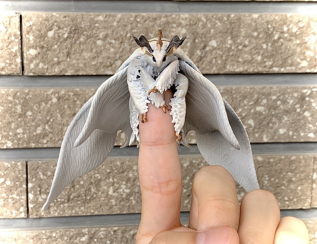 【フィギュア】もふもふ蛾の指人形 Stay/Fly