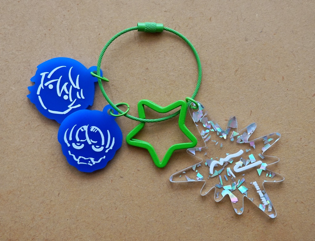 mxktがちゃがちゃアクキー