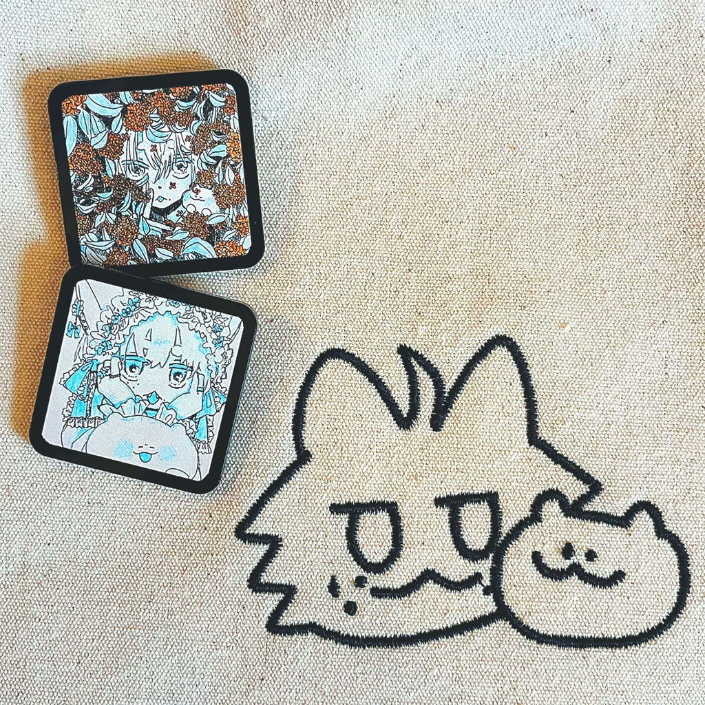 🍅キーホルダーやピンバッチなどの飾り✨