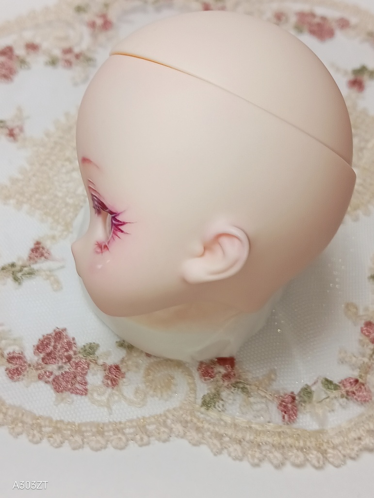 カスタムimomo doll 1/6 Dia-b(セミホワイト) +おまけカボションアイ