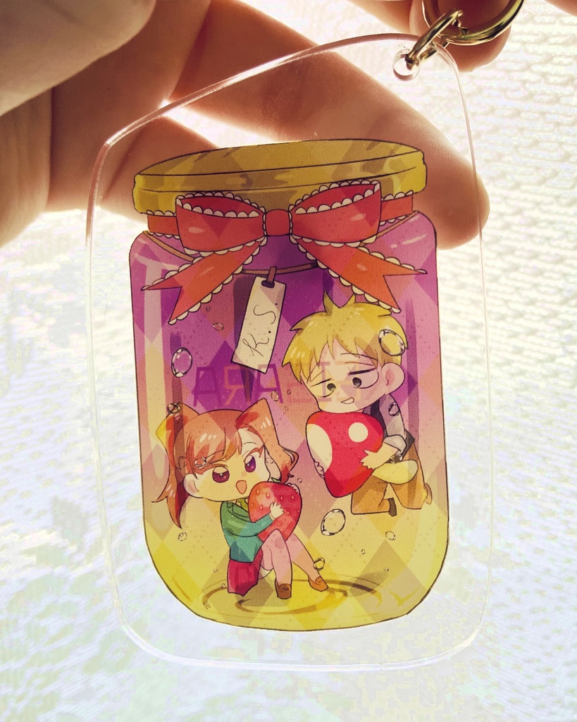 ケイサラアクキージャム瓶詰め