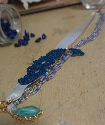 海の波色ブレスレット