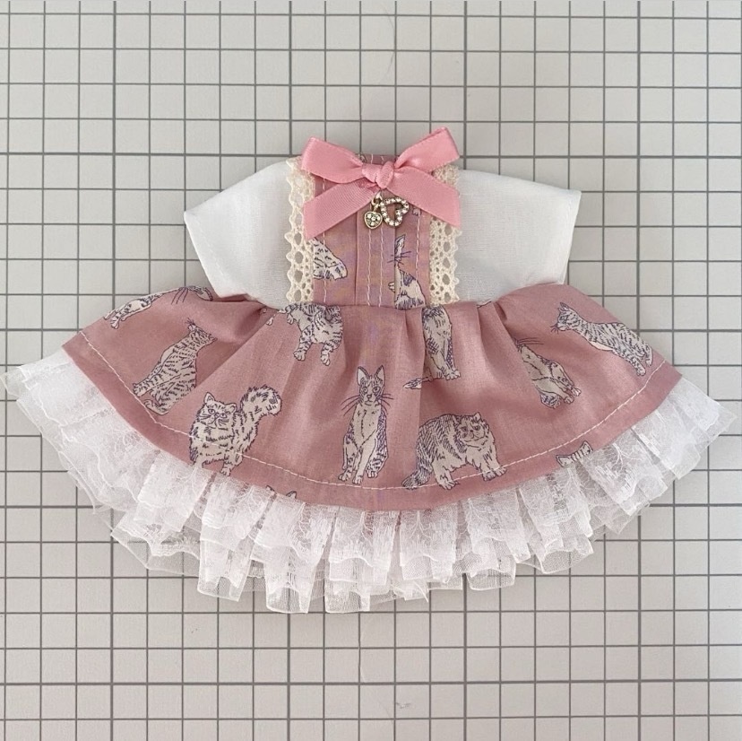 ぬい服15〜16㎝*ワンピース* ミャオウ