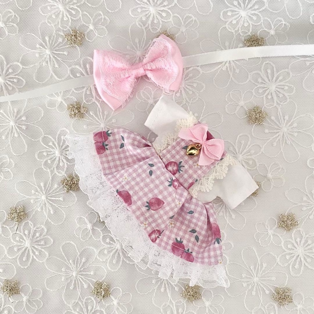 ぬい服10〜12㎝＊ワンピース❤︎ピンクいちご