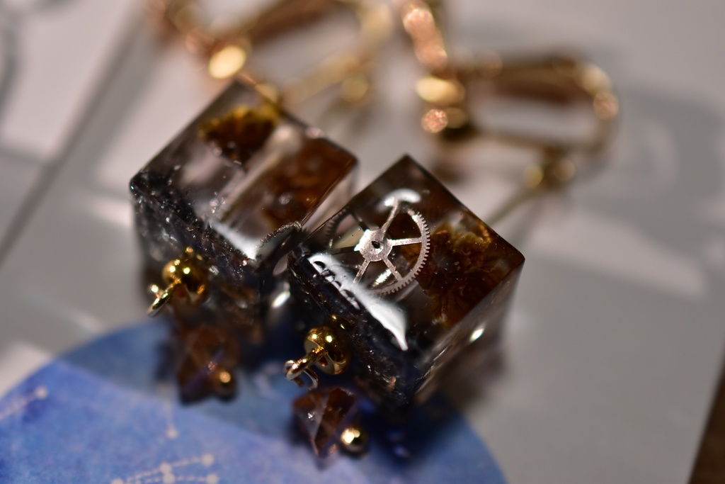 キューブピアス 探鉱者(モグラ)