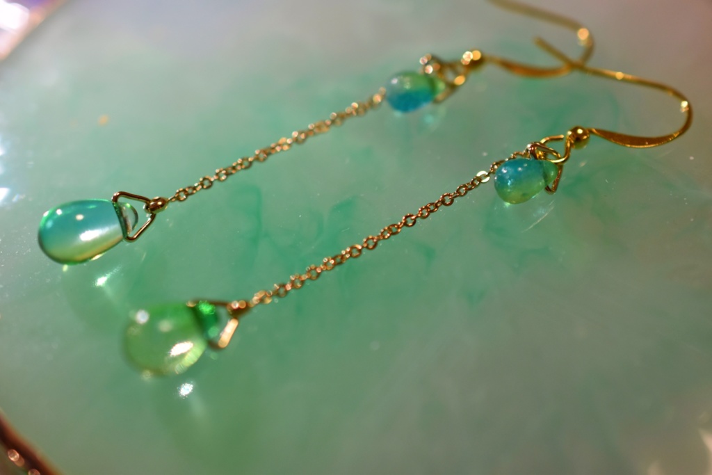 ドロップピアス