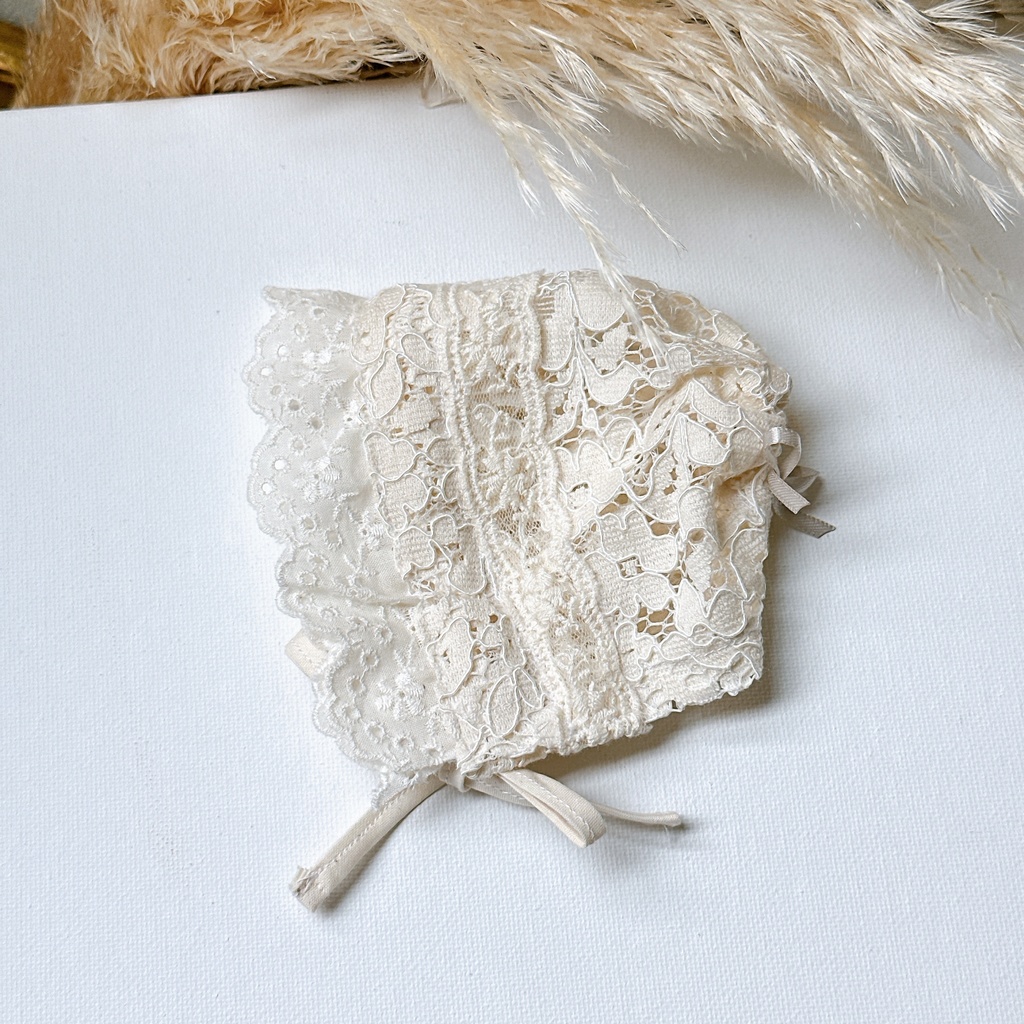 baby bonnet  Classic style