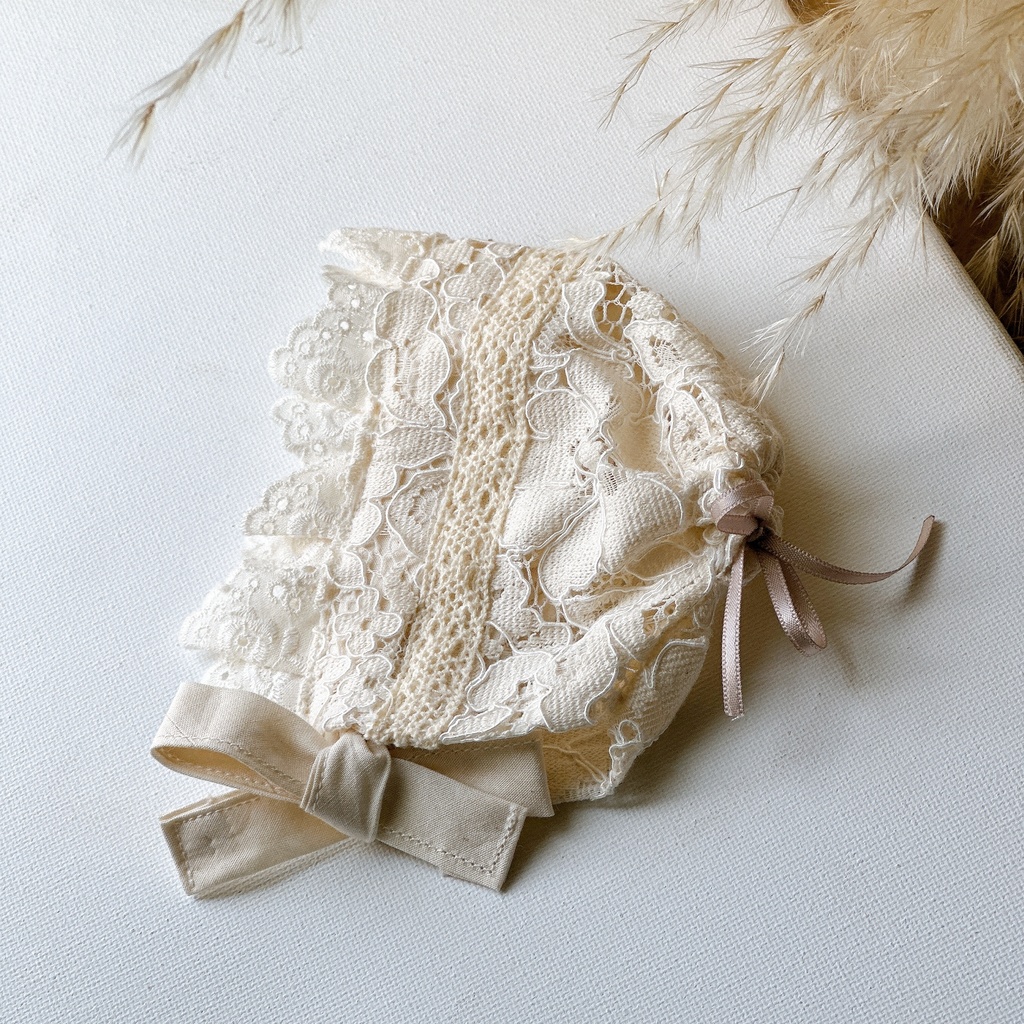 baby bonnet Classic style