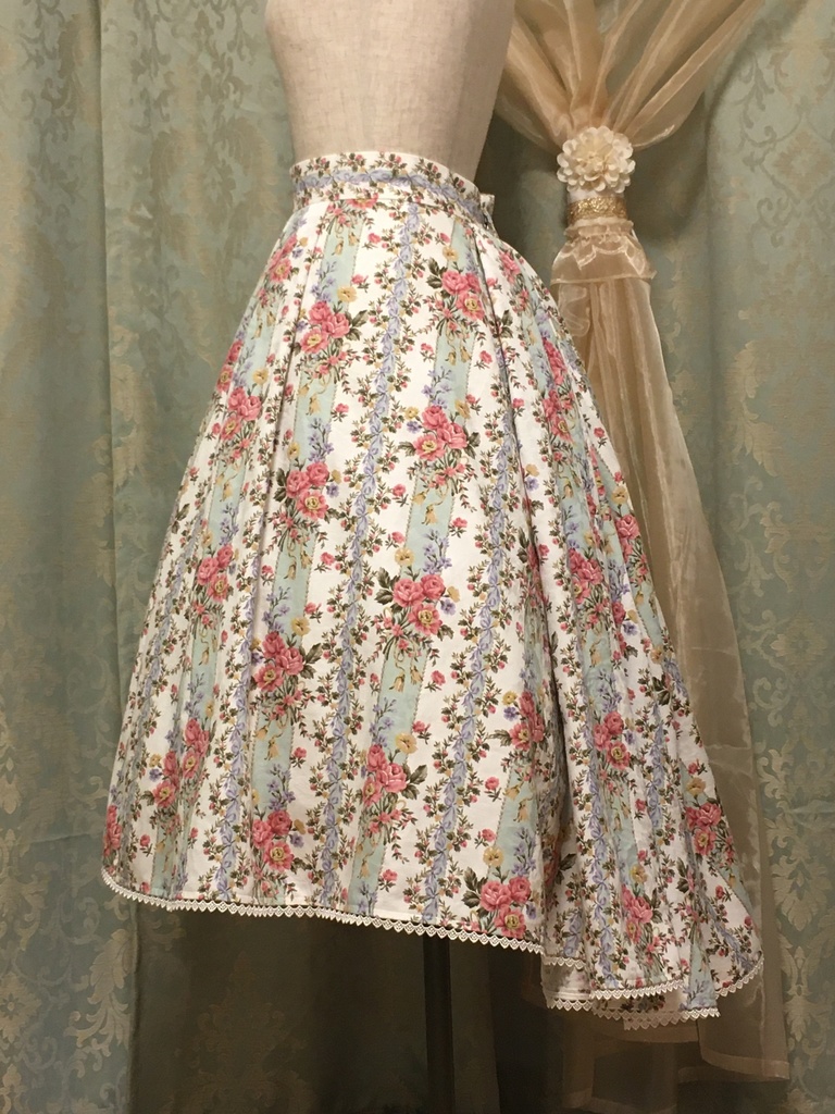 バックギャザーテイルスカート 【※生地に難あり】