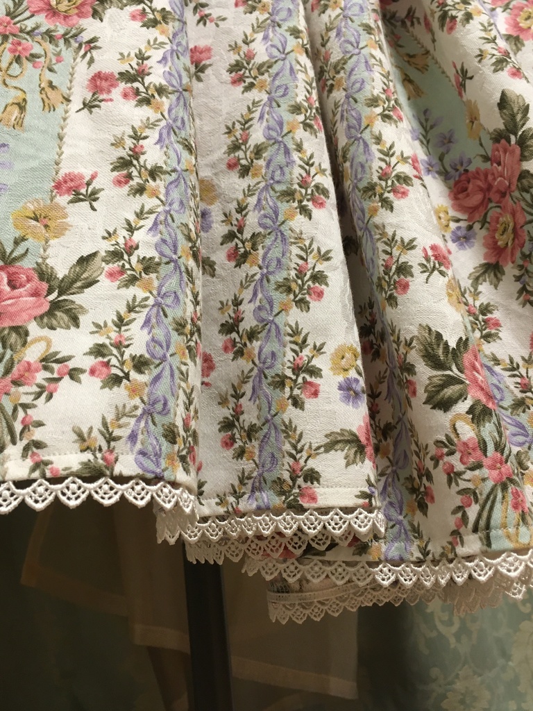 バックギャザーテイルスカート 【※生地に難あり】