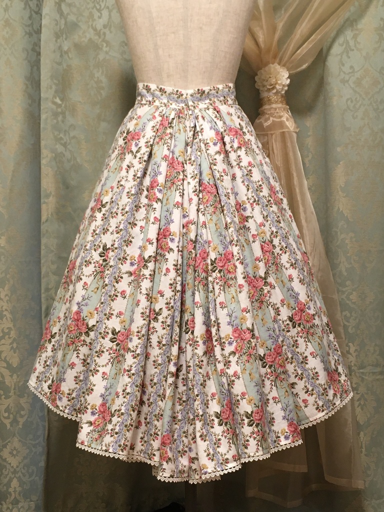 バックギャザーテイルスカート 【※生地に難あり】