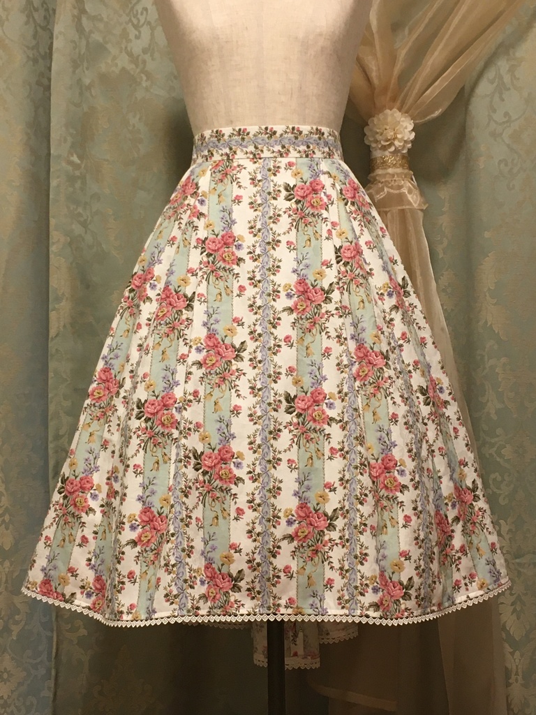 バックギャザーテイルスカート 【※生地に難あり】