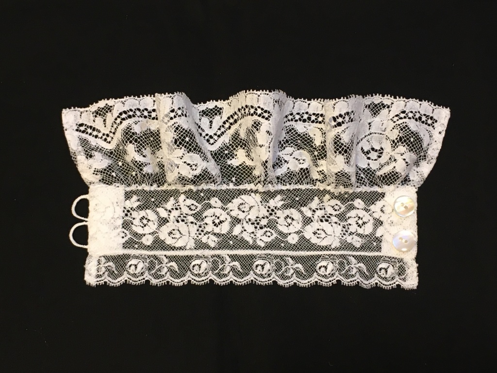 リバーレースのレースカフス