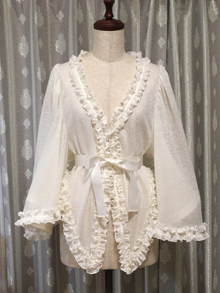 【受注生産】ドルマンスタイルレースマント 黒