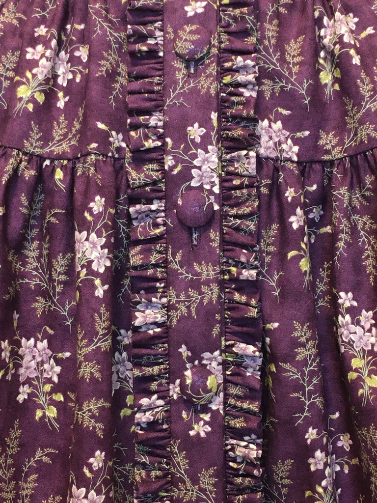 気まぐれ前ボタン開きティアードスカート