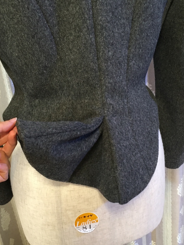 Victorian tight fitting single breasted jacket (gray wool)