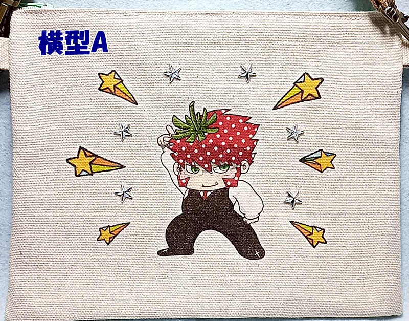 いちごウスさんサコッシュ