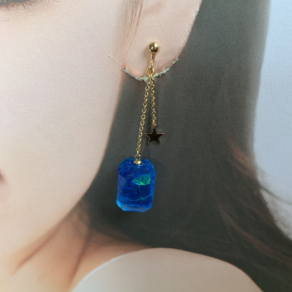 KIRA・ KIRAモチーフイヤリング