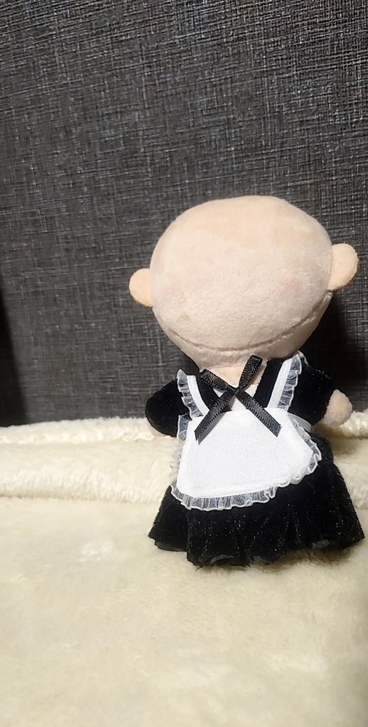 【まだまだ!!ハロウィン🎃】10センチ〜12センチぬい服 メイド服 ゴシック系