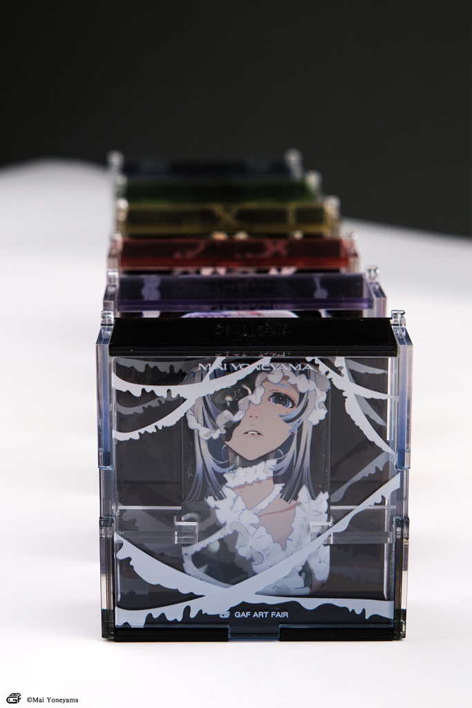 【先行予約】米山舞 x GAF|ショーケースつき缶バッジ TOY-FRILL